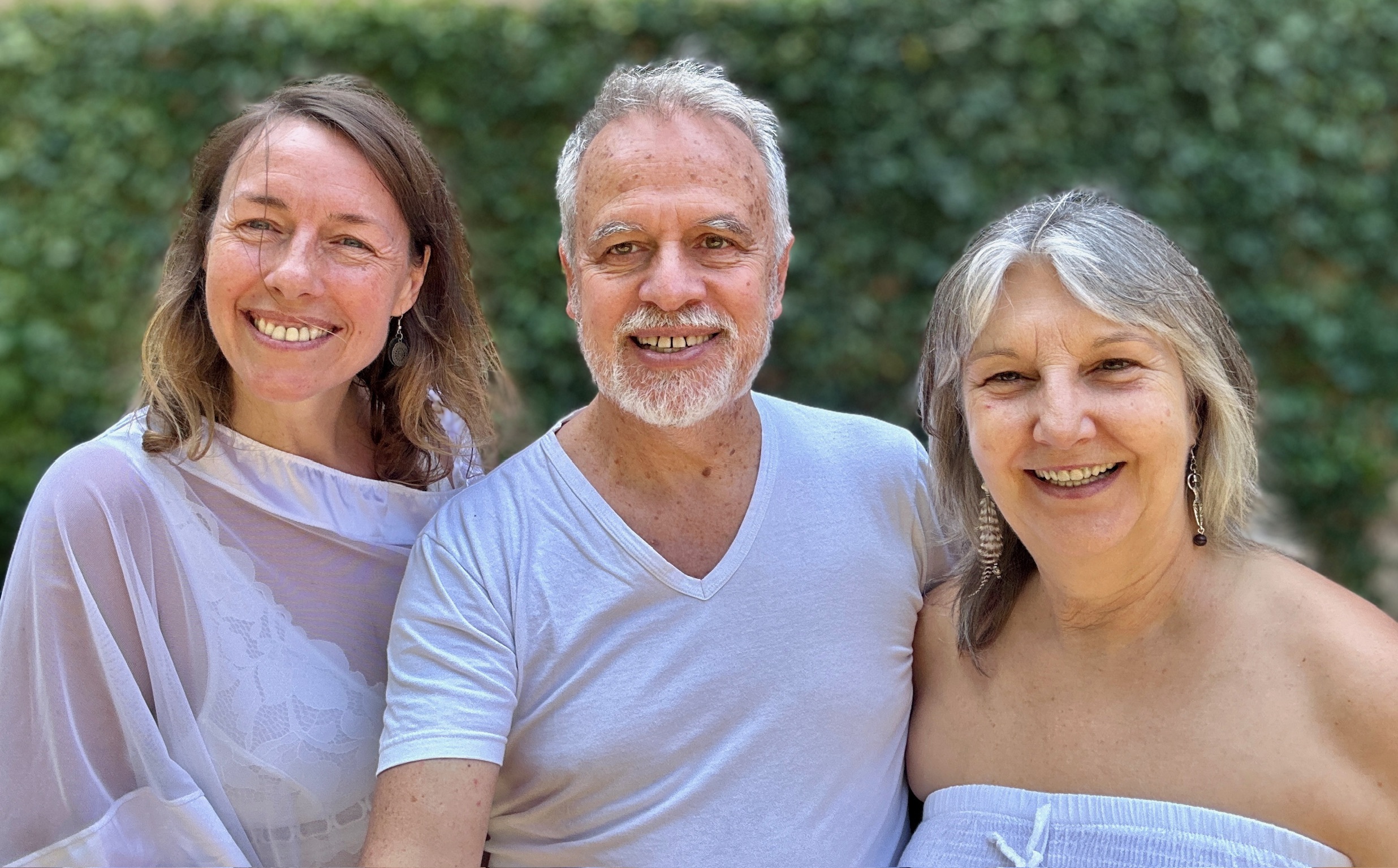 Marie-Anne Parmentier, Jacques Ferber et Claudie Morizot, formateurs de l'école de massage tantrique Tantra Intégral